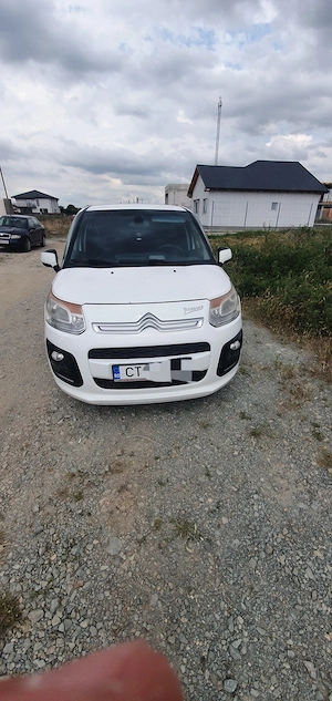 Citroen C3 Picasso,1.6hdi,08.2013,92cp,euro 5,stare tehnica buna. Motorul merge perfect,DPF activ.