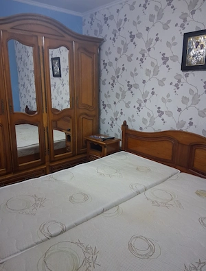 închiriez apartament 2camere 