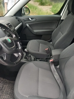 and Skoda Yeti 2012,  4*4, unic proprietar in Romania - imagine 2