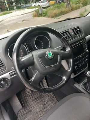 and Skoda Yeti 2012,  4*4, unic proprietar in Romania - imagine 5