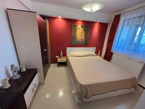 Apartament 3 camere semidecomandat