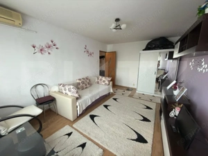 Apartament 2 camere, an 1990, zona Mihai Bravu - Lidl - imagine 3