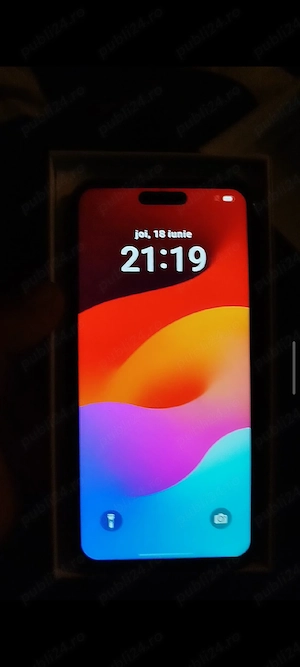 IPHONE 15 pro max replică 
