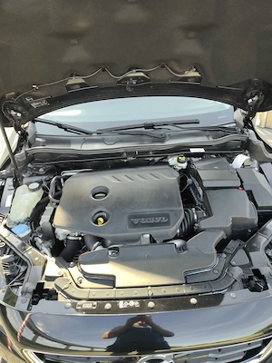 Vand Volvo V40 D2 1.6 Diesel 2014 - imagine 3
