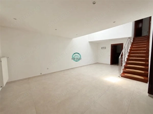 Vand casa cu 4 camere in zona semicentrala, 340mp utili si teren 510mp - imagine 17