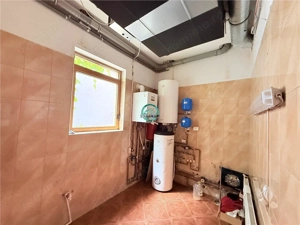 Vand casa cu 4 camere in zona semicentrala, 340mp utili si teren 510mp - imagine 18