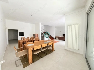 Vand casa cu 4 camere in zona semicentrala, 340mp utili si teren 510mp - imagine 4