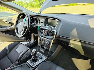 Vand Volvo V40 D2 1.6 Diesel 2014 - imagine 6