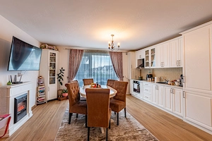 Închiriez Apartament 2 camere, mobilat, echipat, luminos, zona excelentă, Rasnov, Brasov