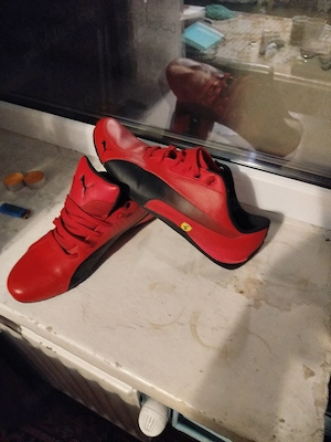 vind PUMA ferrari bărbați mărime 44 