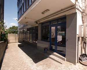 Cladire multifunctionala ultracentrala in Pitesti-1.200 MP UTILI | teren 749 MP - imagine 5