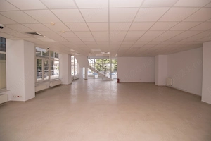 Cladire multifunctionala ultracentrala in Pitesti-1.200 MP UTILI | teren 749 MP - imagine 10