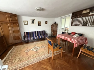 Casă de vanzare, 5 camere și un teren de 500 mp - imagine 5