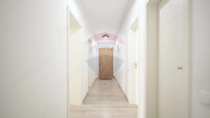 Apartament 3 camere - imagine 12