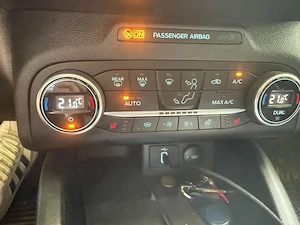 Vand Ford Focus 2021, motor 2.0, Full - imagine 5