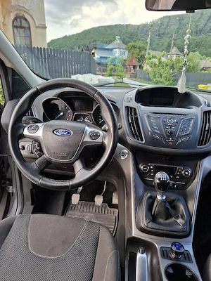 Vând Suv Ford kuga, an 2013, benzină, motor 1600 cm3, 150 cp, e5. - imagine 6