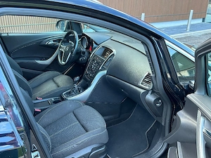    Vând Opel Astra J 1.7 CDTI Euro 5   2012 | Stare foarte buna     - imagine 9