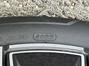 SET anvelope Hankook Ventus S1 Evo3 R18 DOT 11.2023 400 lei 2 buc 700 lei 4 buc - imagine 3