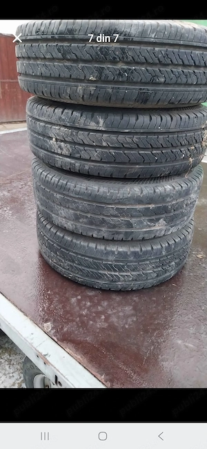 De vânzare 4 anvelope cu tot cu jantă