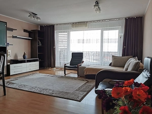 Apartament etaj 4 din 6 si garaj la subsolul blocului