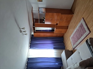 Apartament 2 camere, zona Eden, de închiriat. 