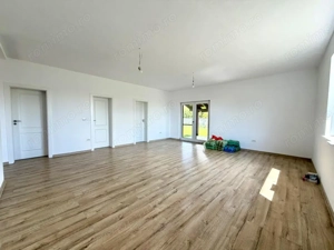 Casa individuala 4 camere, 125 mp utili, 623 mp teren - Dumbravita - imagine 5