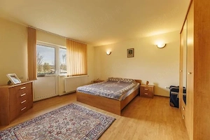 Vânzare proprietate deosebită situată în orașul Breaza - imagine 7