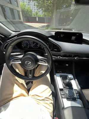 Vând Mazda 3 Sedan 2.0 e Skyactiv G150 Mild Hybrid Plus | Prim Proprietar | În garanție| 43.300 km. - imagine 7