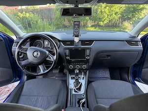 Skoda Octavia 1.6 TDI - imagine 6