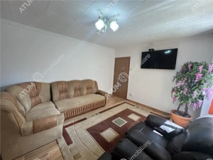 Apartament cu 2 camere decomandate zona Milea OMV din Sibiu - imagine 3
