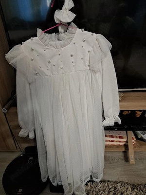 vand rochie 