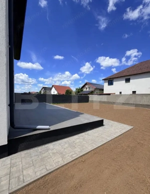 Casa noua de vanzare, finisata la cheie, teren 540 mp, 157 mp - Sanpetru - imagine 2