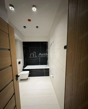 vila 6 camere - 280 mp - zona Aviatiei Baneasa - pentru locuit sau activitate comerciala - imagine 10