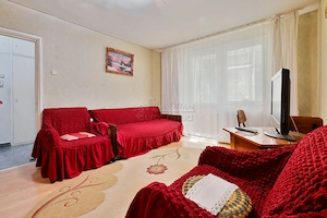 Apartament 2 camere, etaj 1, la doar 500 m de mare   Mangalia, Bulevardul 1 Decembrie 1918