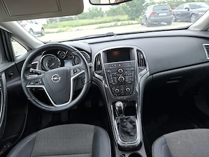 Opel Astra J Facelift