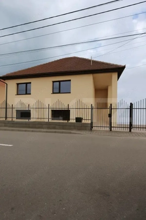 Casa individuala, 180 mp utili,Sebes - imagine 2