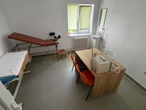 100mp utili; 5 încăperi, pentru activități medicale. - imagine 13