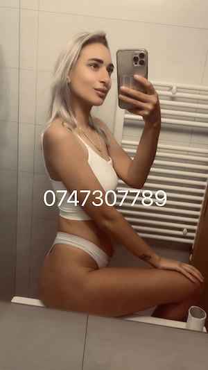  Blondă slim 