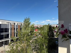 Aartament de vanzare, modern în Top City, Tractorul - imagine 3