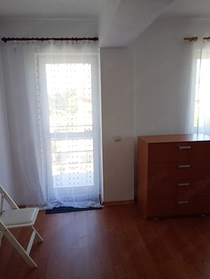 particular apartament de închiriat - imagine 2