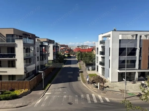 Aartament de vanzare, modern în Top City, Tractorul - imagine 2