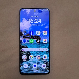 Motorola Edge 50 Neo 512 giga 12 giga RAM 