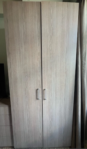Dulap haine 230 cm, foarte încăpător, soft-close, ca nou