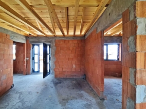 Casa parter 2 dormitoare, in Comuna Sanmartin, acces auto - VANZARE - imagine 7
