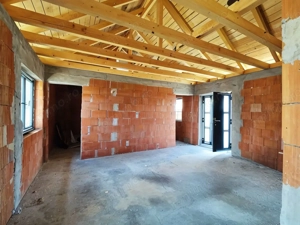 Casa parter 2 dormitoare, in Comuna Sanmartin, acces auto - VANZARE - imagine 6