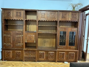 Biblioteca, Dulap hol si Birou