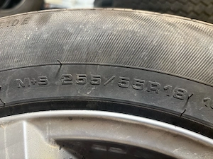 Anvelope 255 55 18 