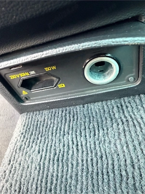 Volkswagen Passat 190 CP  Automata 360 grade Webasto Piele Alcantara  - imagine 8