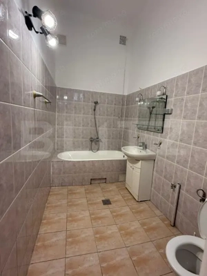 Apartament nemobilat 75 mp | Ultracentral | Renovat Integral - imagine 10