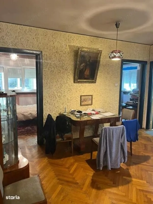 Vanzare apartament 3 camere in Vila, Piata Constitutiei - imagine 5